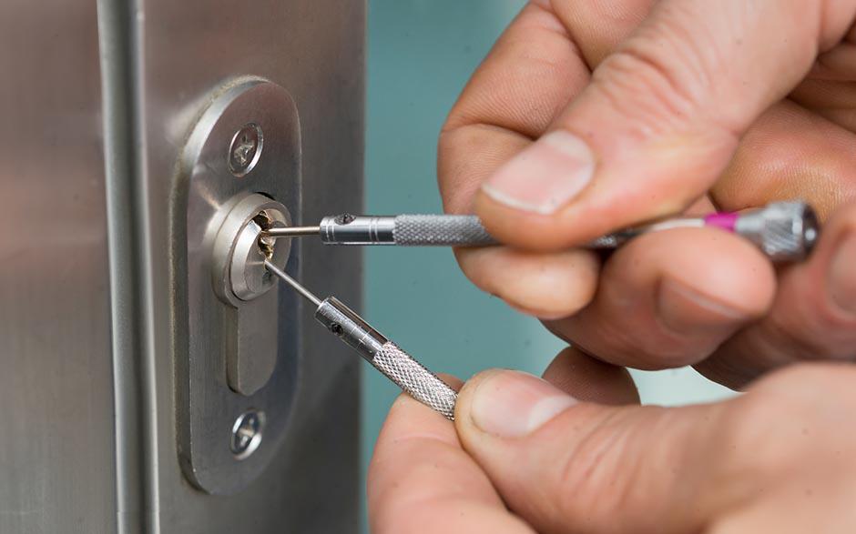 changer serrure porte blindée Sarcelles