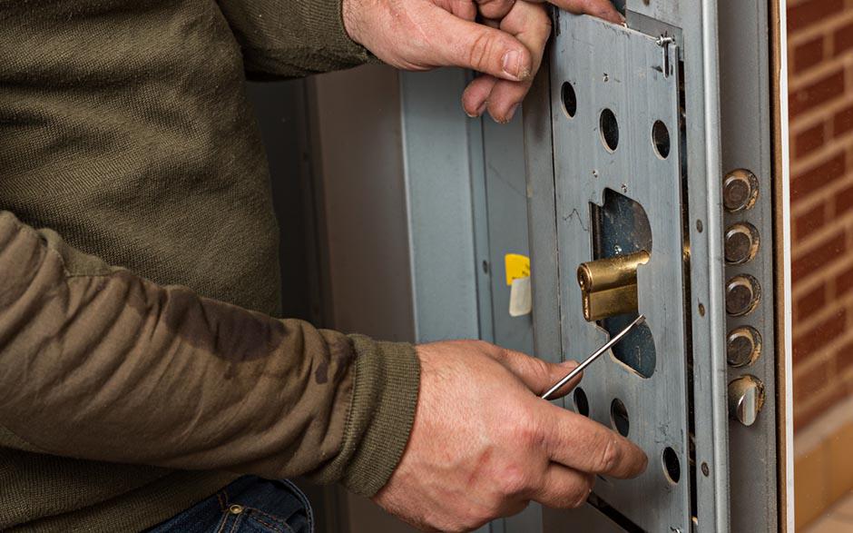 changer serrure porte blindée Sarcelles
