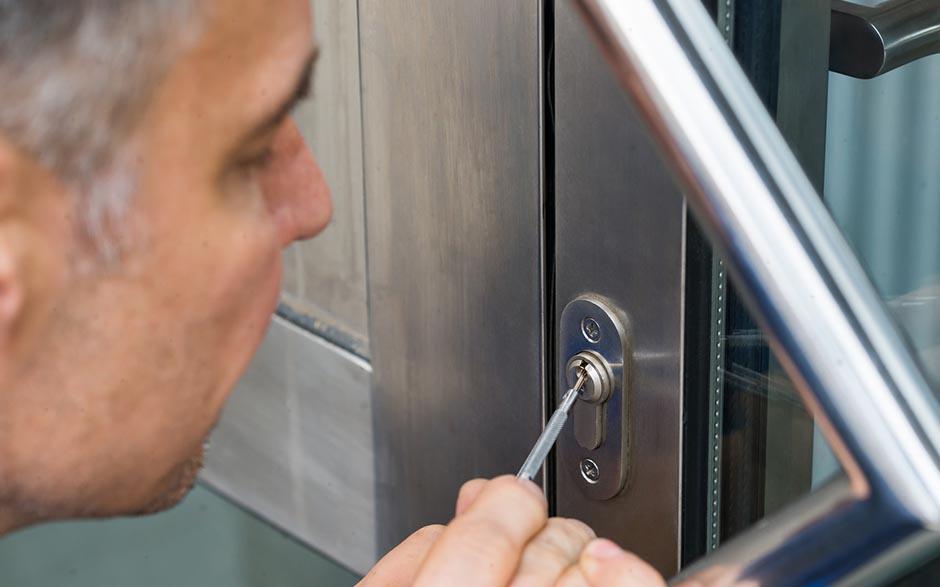 changer serrure porte blindée Paris